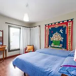 Vila Puerta De Hierro *