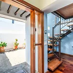 Vila Puerta De Hierro *